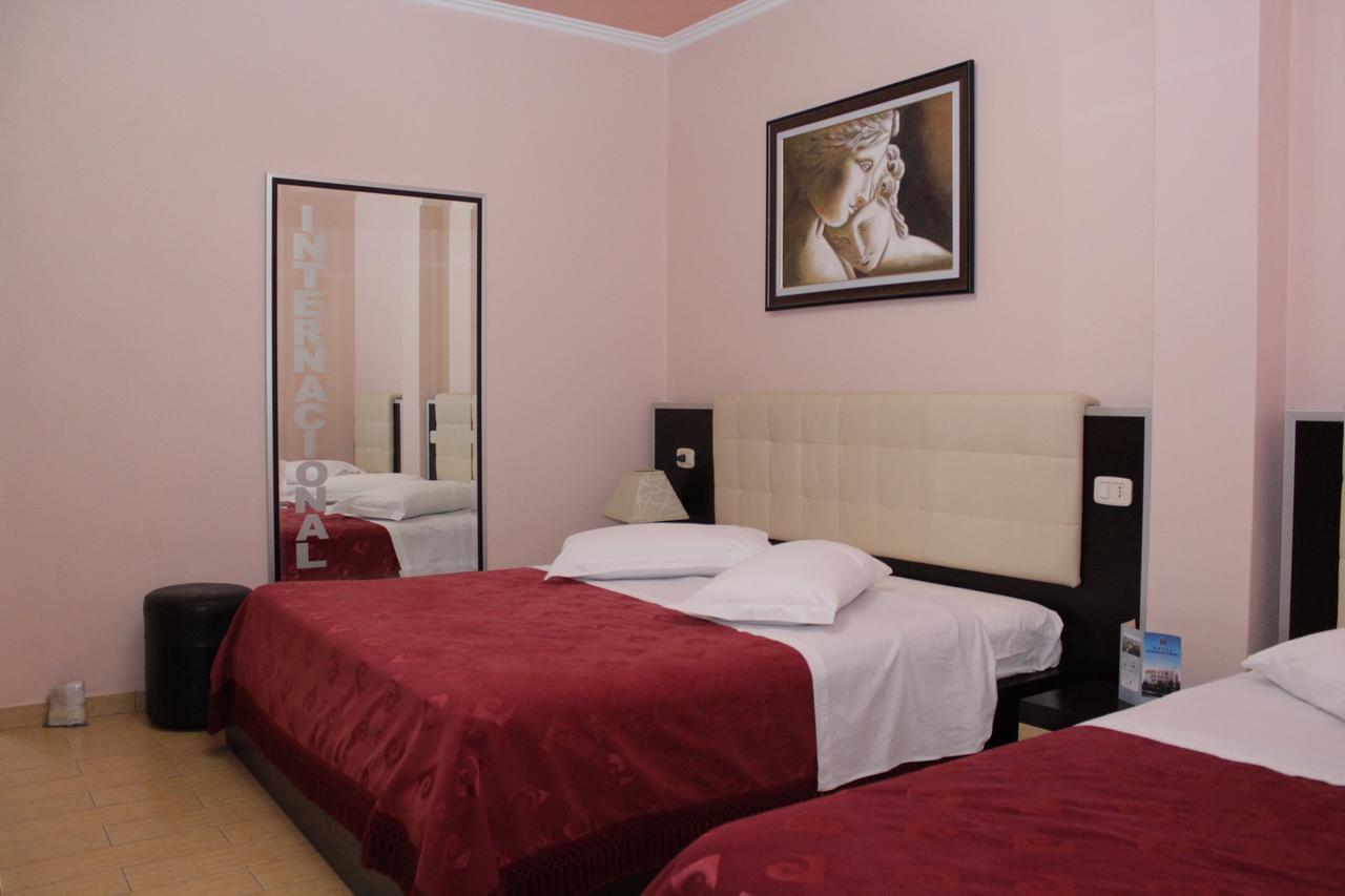 Fieri International Hotel Εξωτερικό φωτογραφία