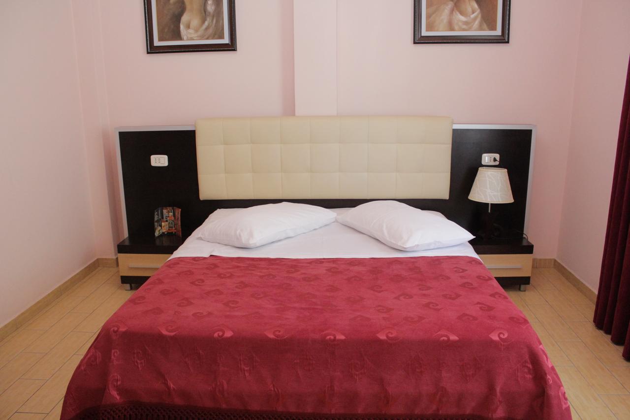 Fieri International Hotel Εξωτερικό φωτογραφία